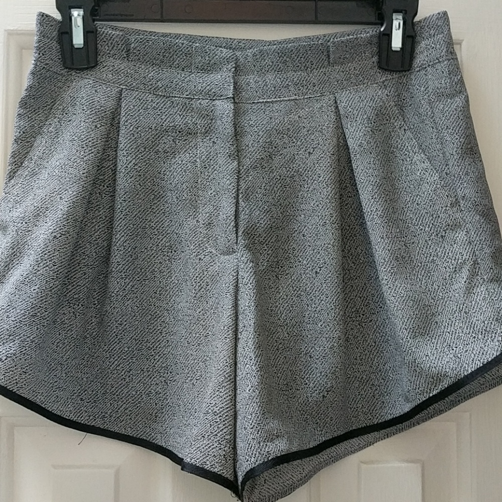 Black & white high waisted shorts